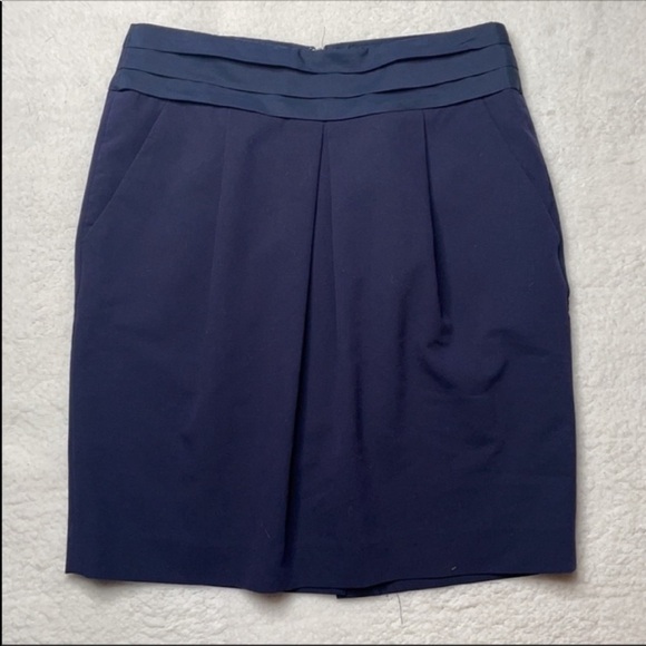 Gap Skirt pleated Royal Blue Stretch Work Career
Size 2 - Picture 8 of 8
